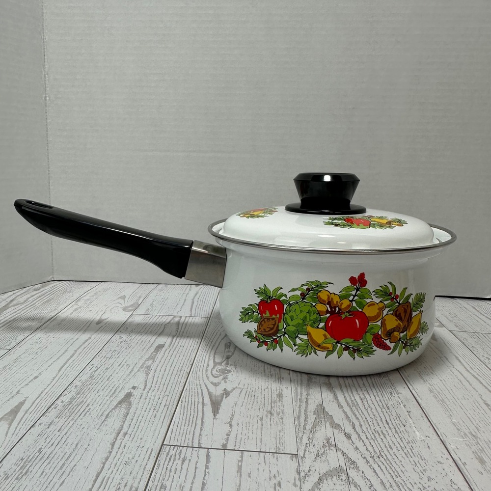 1970s Enamel Saucepan 1.5 Qt Vegetable Mushroom Tomato Pattern w Lid